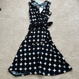 Leota Aneeka/Felicity Faux Wrap Dress